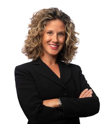 Portrait of Tiffany Spyridakos, REALTOR®.